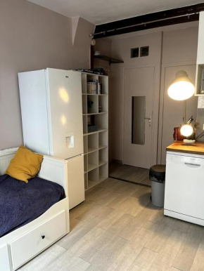 Cosy 2 Bedroom, Paris, Near Metro - 4 Peoples